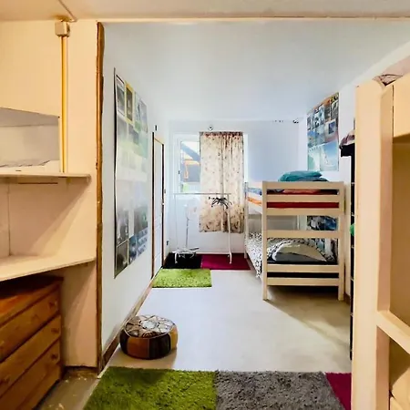 Hostel Carwyns Surf House *