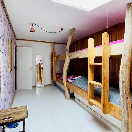 Carwyns Surf House Hostel Seignosse