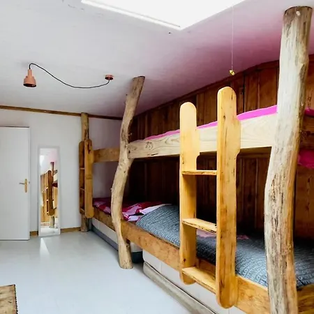 Hostel Carwyns Surf House *