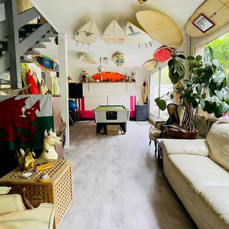 Auberge de jeunesse Carwyns Surf House *