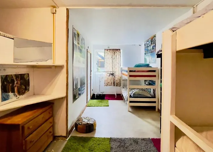 Hostel Carwyns Surf House *