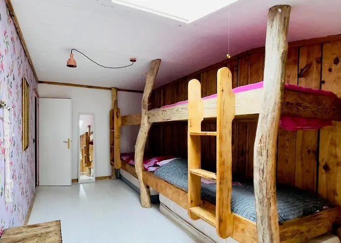 Hostel Carwyns Surf House *